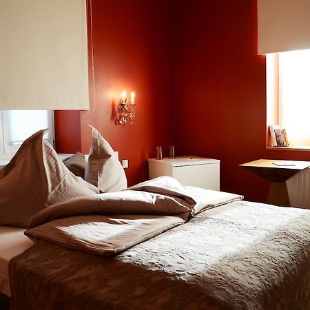 Le Presbytere Differdingen Zimmer foto