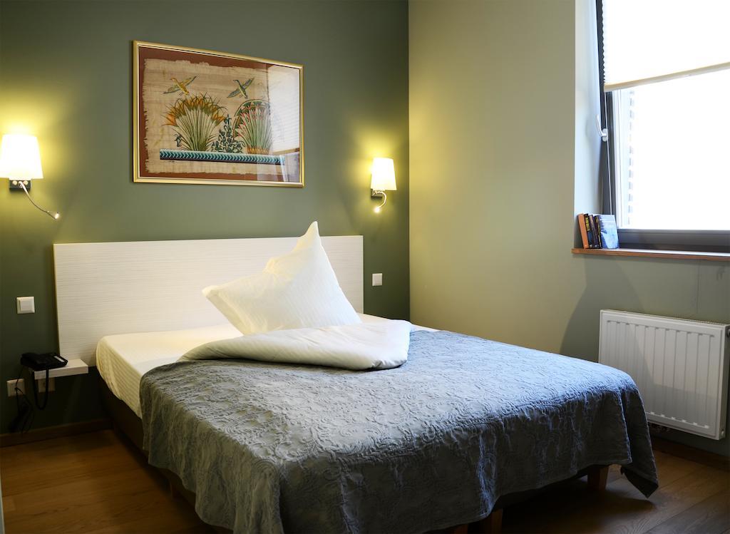 Le Presbytere Differdingen Zimmer foto